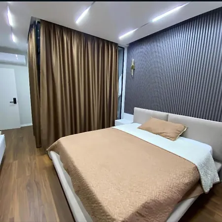 Arkle 6 ティラナ